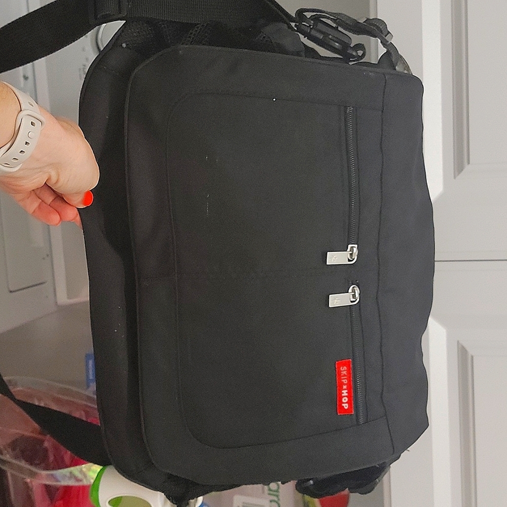 SkipHop Diaper bag black